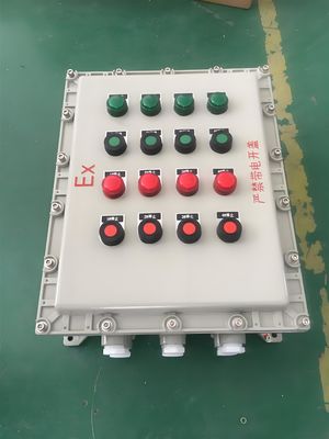 Metal Shell Weatherproof Power Distribution Equipment 480V Temporary Power Distribution Box