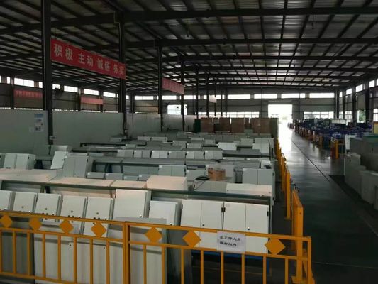 Power Three Phase Distribution Panel Box Customize Circuit Breaker Box Electrical